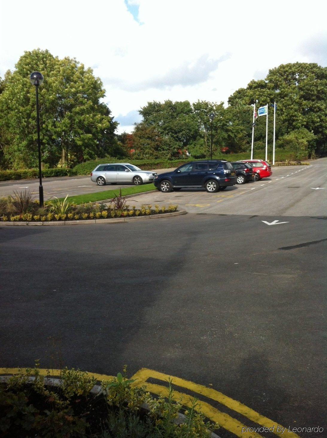 Holiday Inn Express Preston South By Ihg Exterior photo